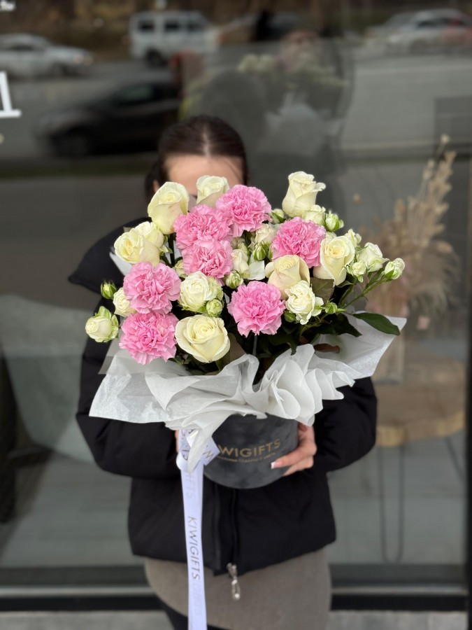 Цветочная композиция в коробке №24