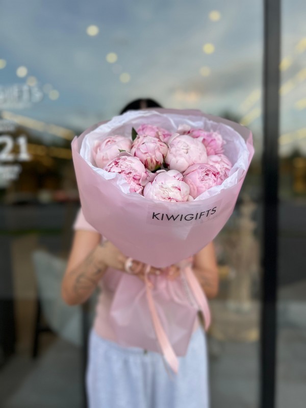 Букет из пионов №1