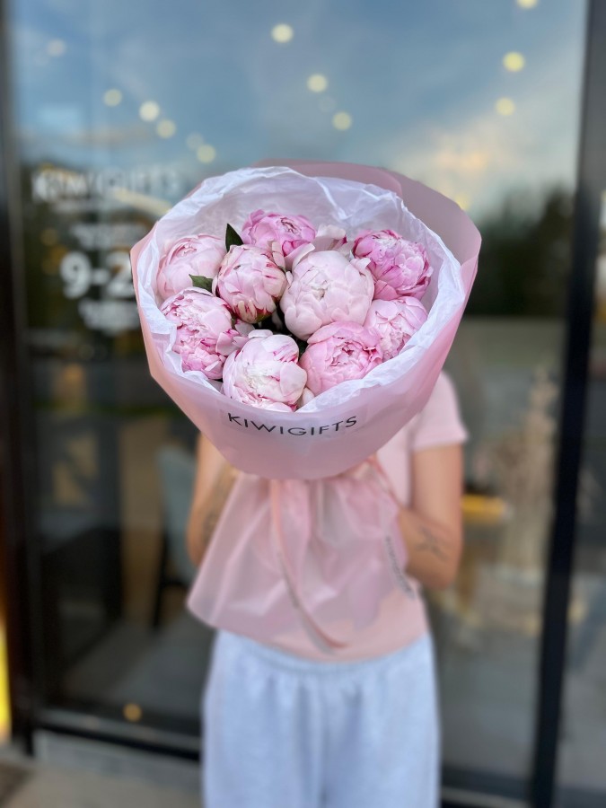 Букет из пионов №1