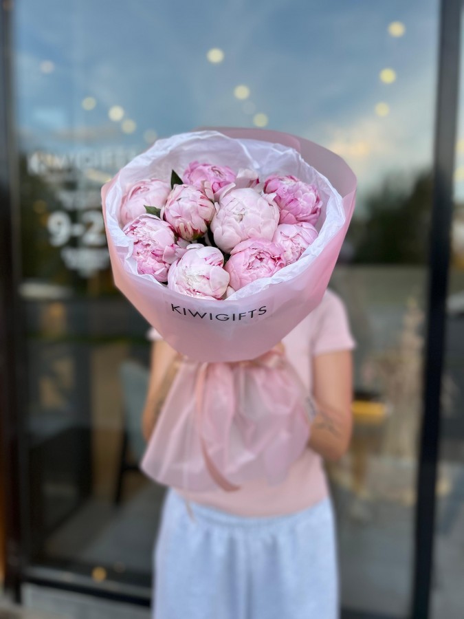 Букет из пионов №1