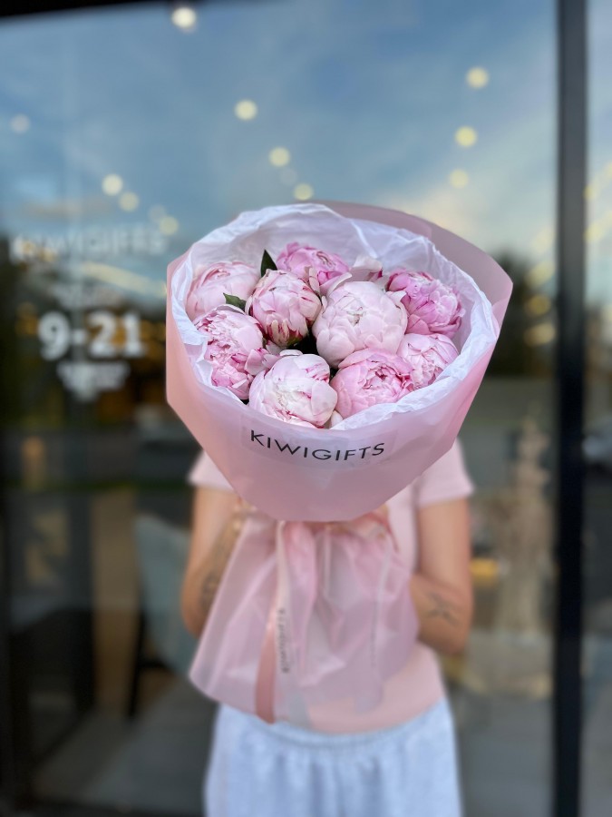 Букет из пионов №1