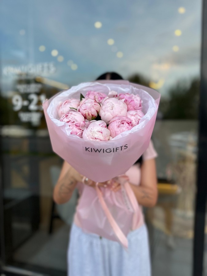 Букет из пионов №1