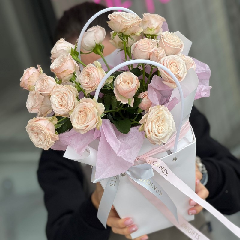 Цветочная композиция в коробке №6