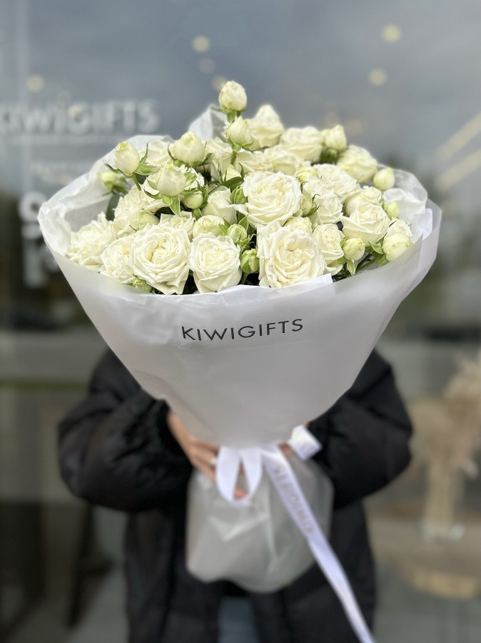 Букет из кустовых роз №6