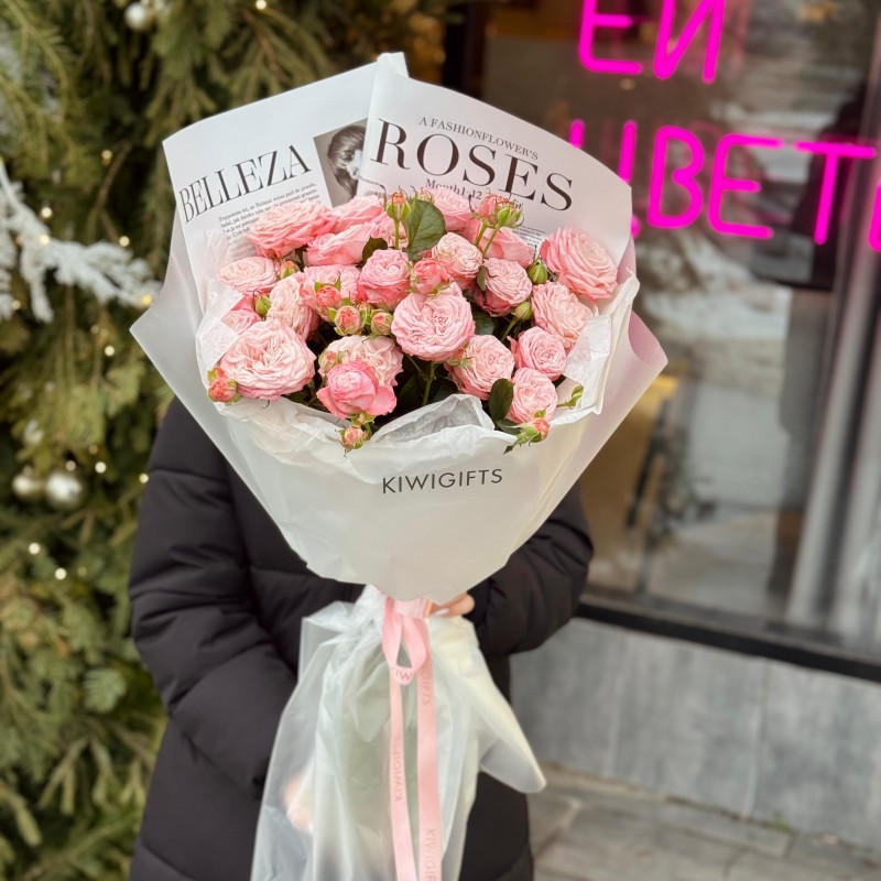 Букет из кустовых роз №1