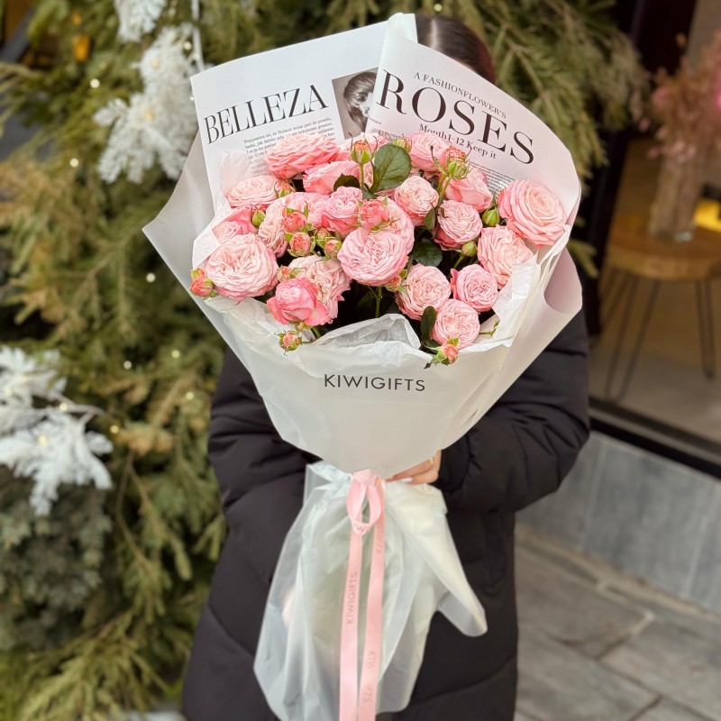 Букет из кустовых роз №1