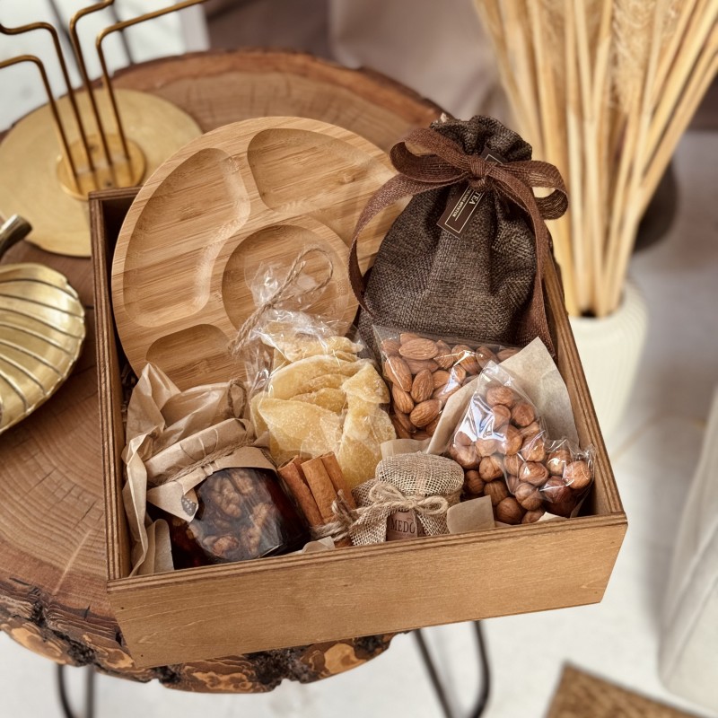 Подарочный набор с менажницей