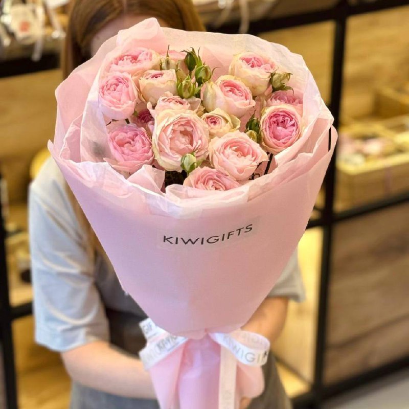 Букет из кустовых роз №8